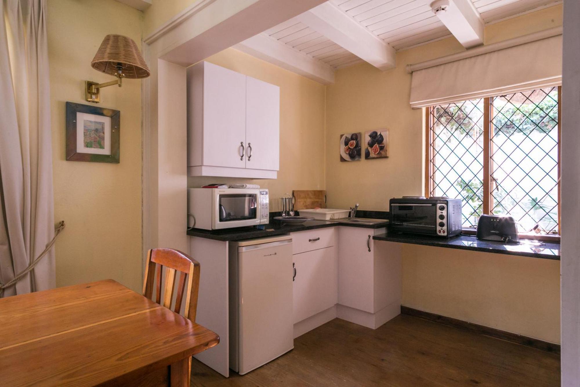 Grace Guest House โจฮันเนสเบิร์ก ห้อง รูปภาพ